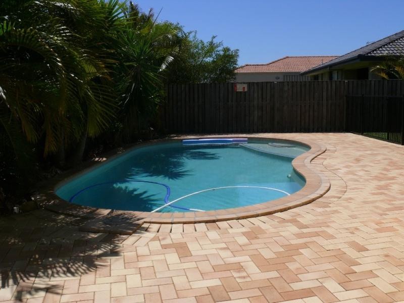 19 Eton  Drive OXENFORD 4210, Oxenford QLD 4210