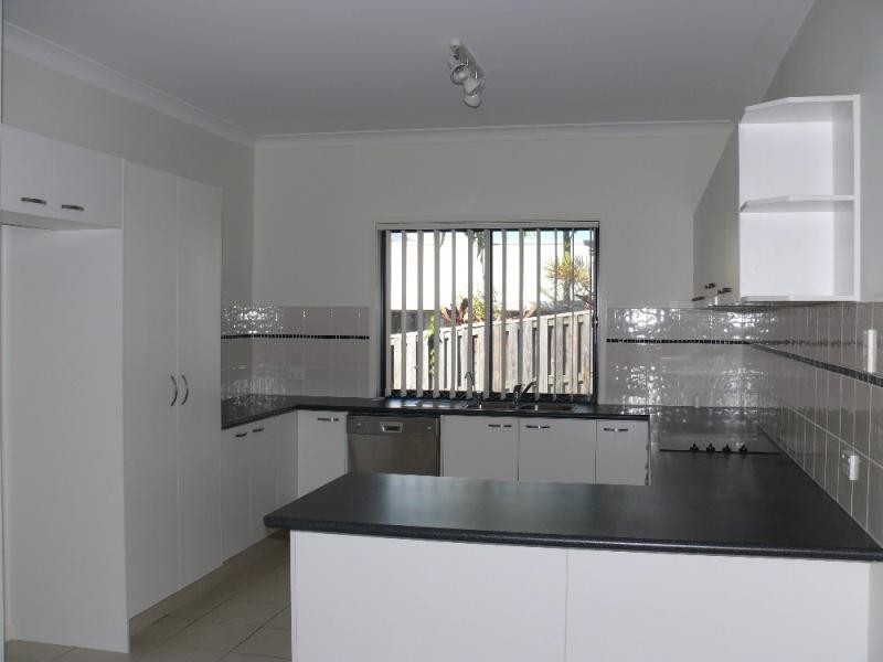 4 Waterclover Drive UPPER COOMERA 4209, Upper Coomera QLD 4209