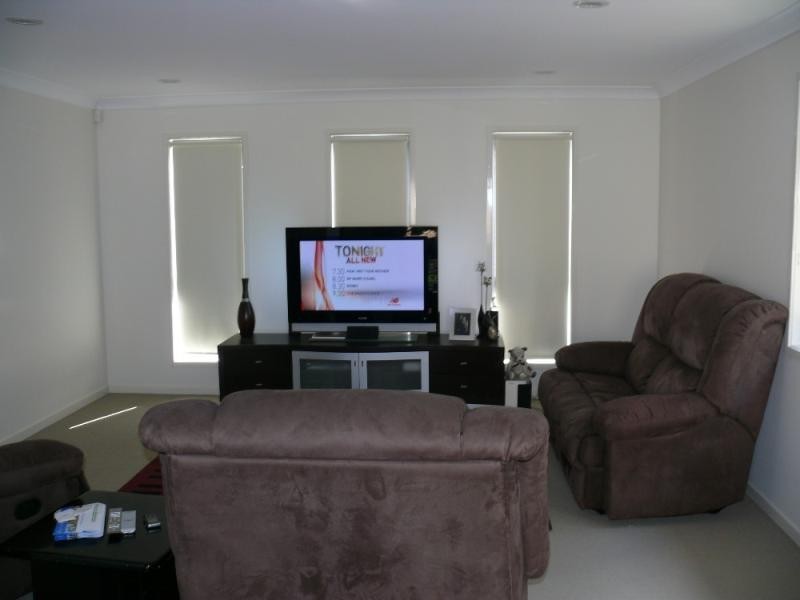 13 Angourie Crescent PACIFIC PINES 4211, Pacific Pines QLD 4211