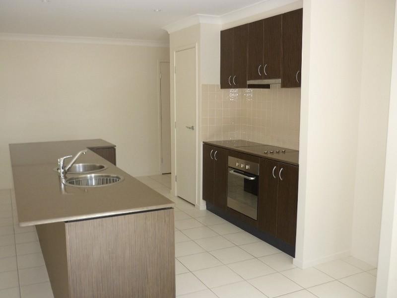 24 Craigs Way MAUDSLAND 4210, Maudsland QLD 4210