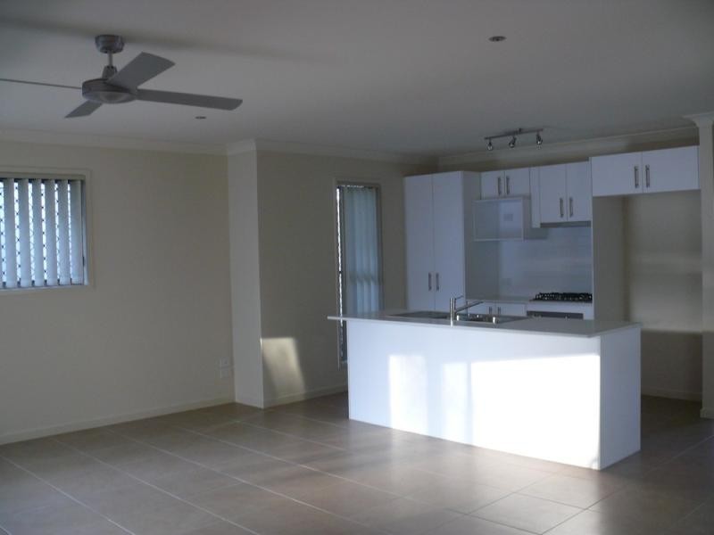 10 Bellagio  Crescent COOMERA 4209, Coomera QLD 4209