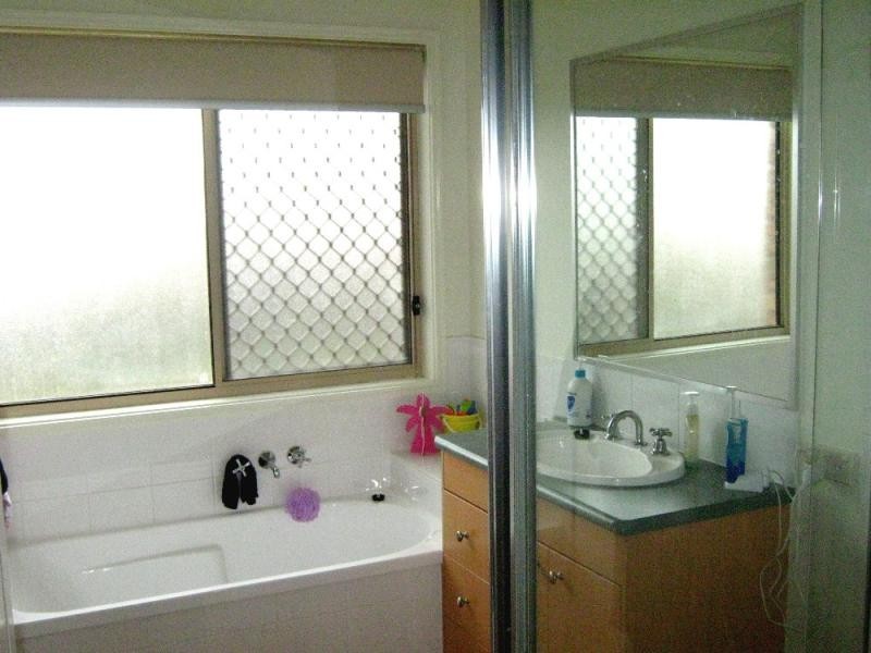 8 Ridgecrop  Street UPPER COOMERA 4209, Upper Coomera QLD 4209