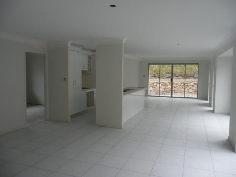 2/19 Mcrae Circuit PACIFIC PINES 4211, Pacific Pines QLD 4211