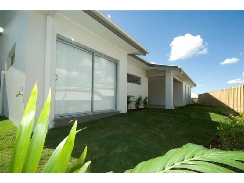 15 Greendragon Crescent UPPER COOMERA 4209, Upper Coomera QLD 4209