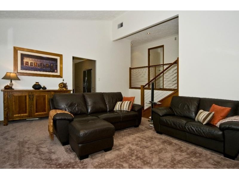 26 Tamworth Drive HELENSVALE 4212, Helensvale QLD 4212