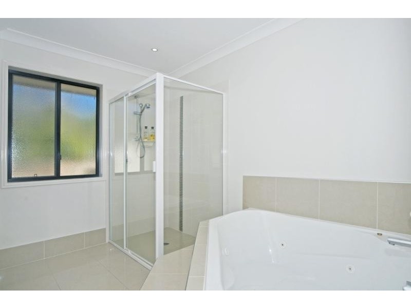18 Cashew Court UPPER COOMERA 4209, Upper Coomera QLD 4209