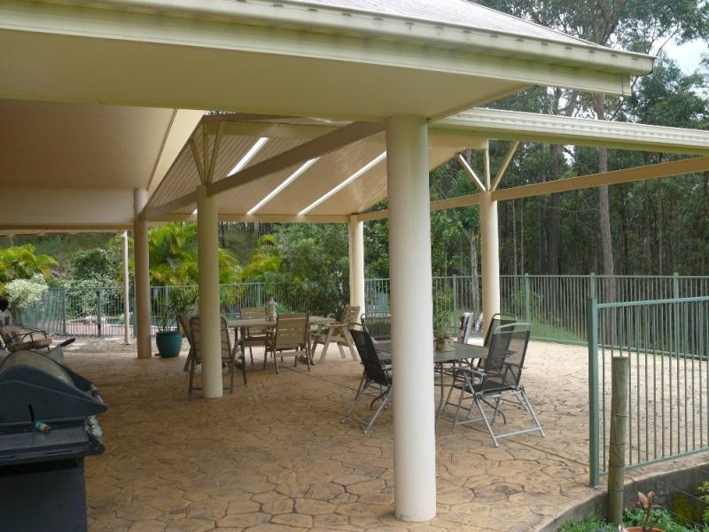 43  Crystal Springs Court MAUDSLAND 4210, Maudsland QLD 4210