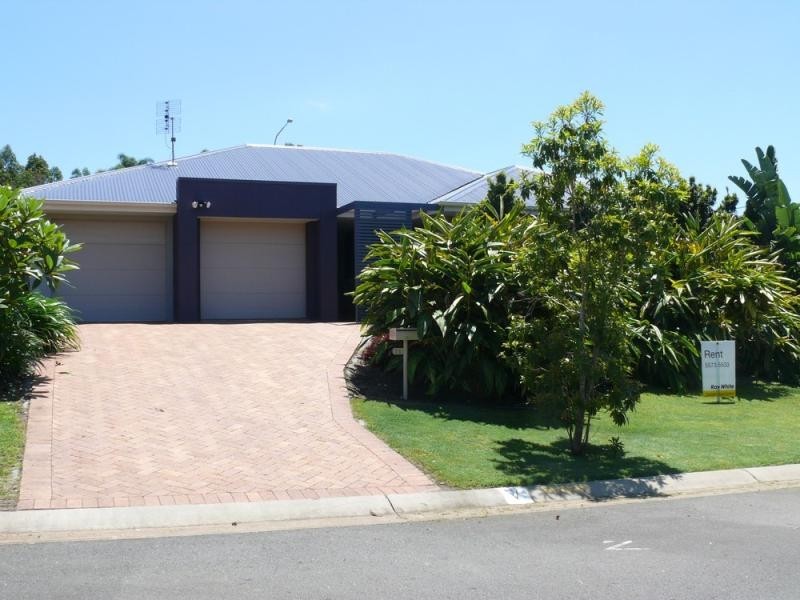 14 Flynn Court MAUDSLAND 4210, Maudsland QLD 4210