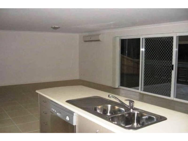 27 Firecrest Close UPPER COOMERA 4209, Upper Coomera QLD 4209