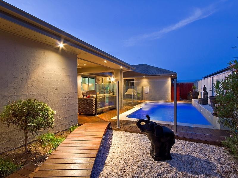 8 Marlow Street OXENFORD 4210, Oxenford QLD 4210