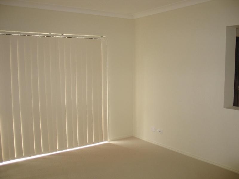 32 Gannon Way UPPER COOMERA 4209, Upper Coomera QLD 4209