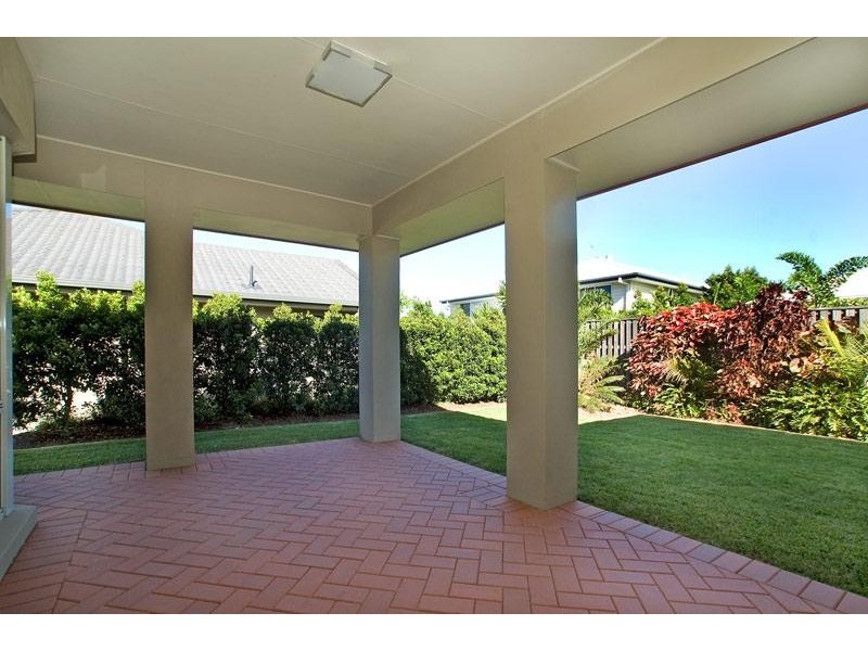 7 Flamevine Street UPPER COOMERA 4209, Upper Coomera QLD 4209