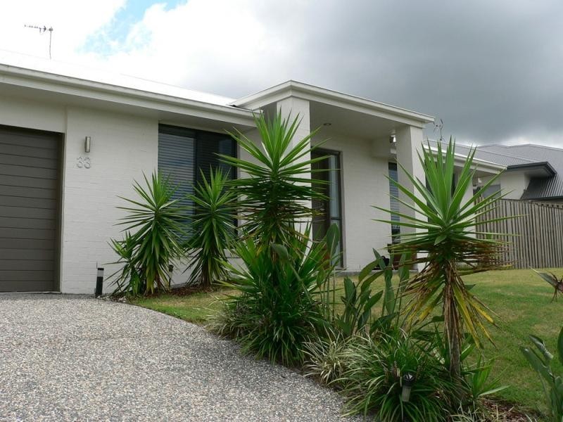 33 Candlebark Circuit UPPER COOMERA 4209, Upper Coomera QLD 4209