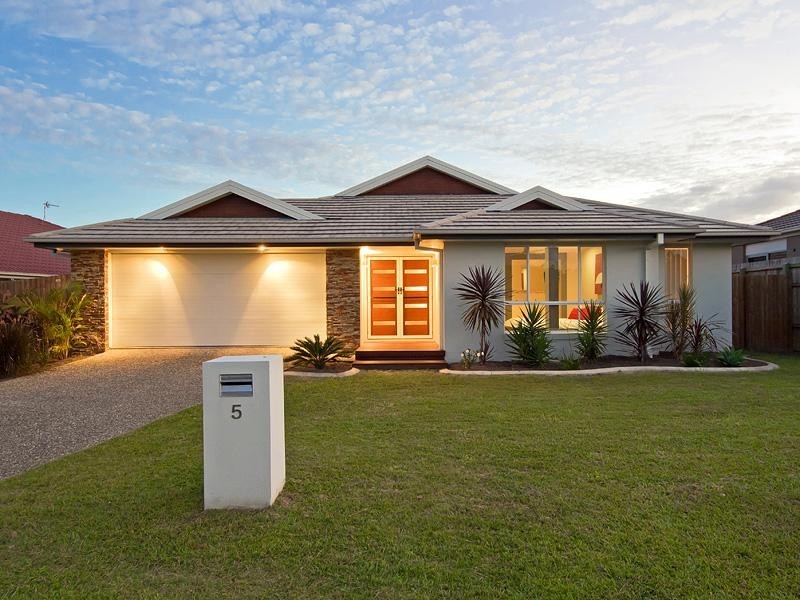 5 Greenleaf Street UPPER COOMERA 4209, Upper Coomera QLD 4209
