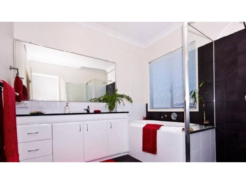 18 Toolangi Court UPPER COOMERA 4209, Upper Coomera QLD 4209