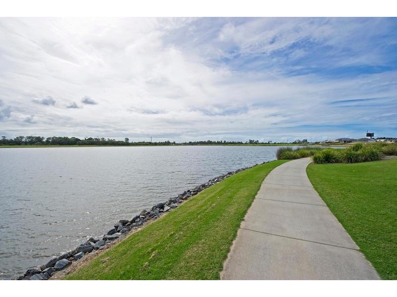 50 Regatta Avenue OXENFORD 4210, Oxenford QLD 4210