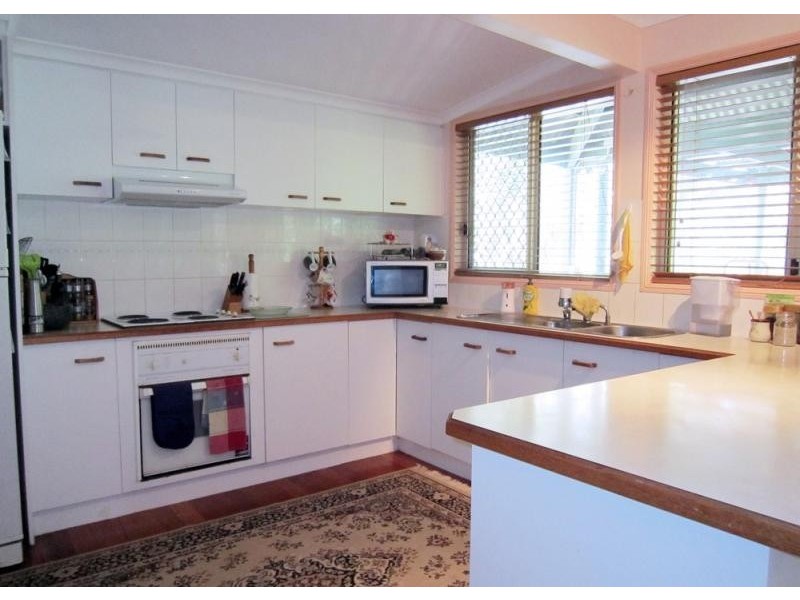 84 Chesterton Road GUANABA 4210, Guanaba QLD 4210