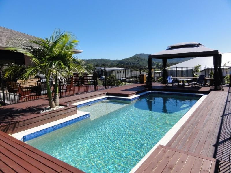 10 Greenacre Way MAUDSLAND 4210, Maudsland QLD 4210
