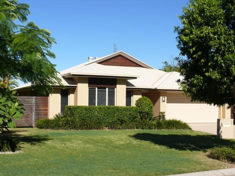 23 Maloney Crescent MAUDSLAND 4210, Maudsland QLD 4210