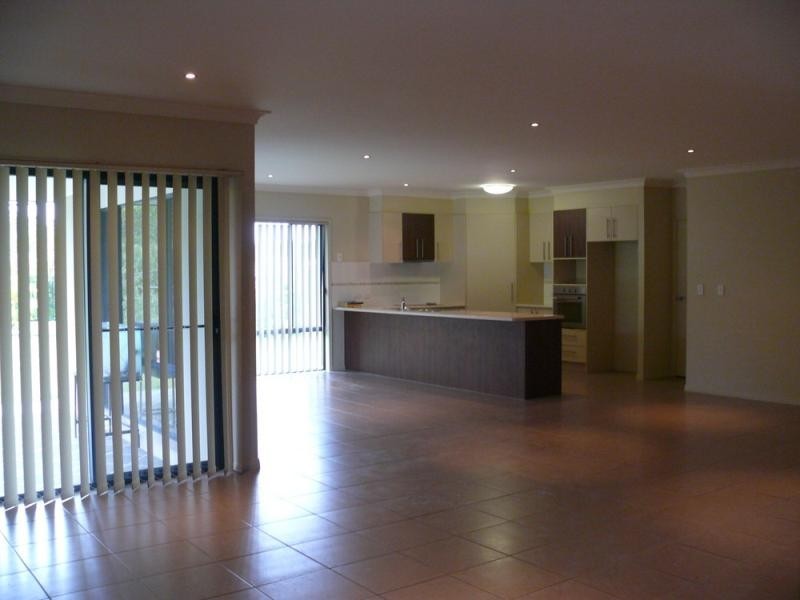 10 Amaranth Crescent UPPER COOMERA 4209, Upper Coomera QLD 4209
