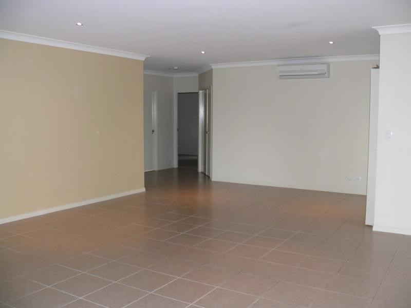 10 Amaranth Crescent UPPER COOMERA 4209, Upper Coomera QLD 4209