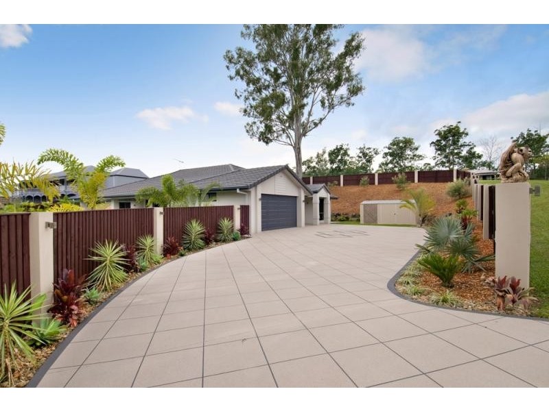 1 Lookout Place MOUNT NATHAN 4211, Mount Nathan QLD 4211