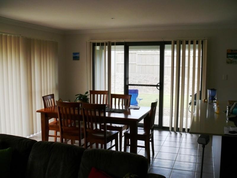 26 Flynn Court MAUDSLAND 4210, Maudsland QLD 4210