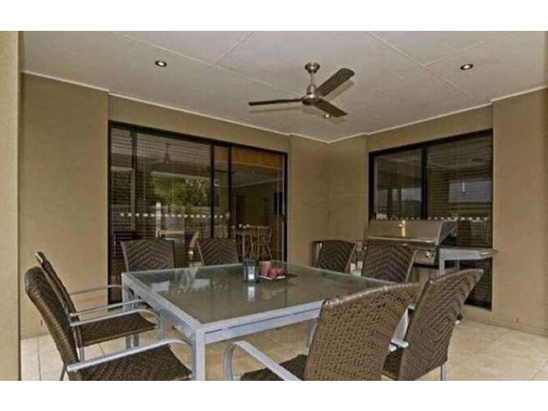 1 Oceanis Drive OXENFORD 4210, Oxenford QLD 4210