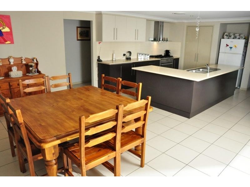 10 Creek Flat Road MOUNT NATHAN 4211, Mount Nathan QLD 4211