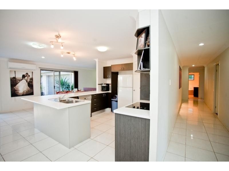 88 Treeline Circuit UPPER COOMERA 4209, Upper Coomera QLD 4209