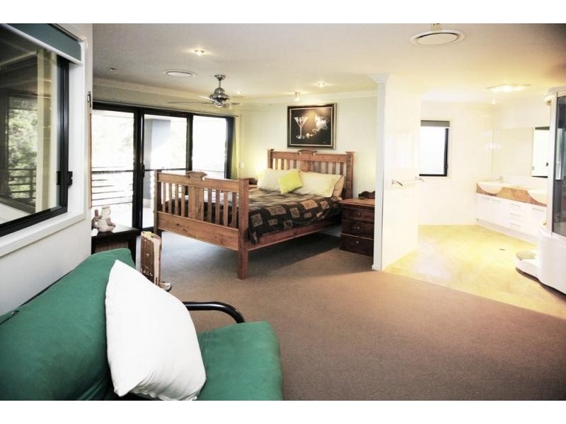 1 Village High Crescent COOMERA 4209, Coomera QLD 4209