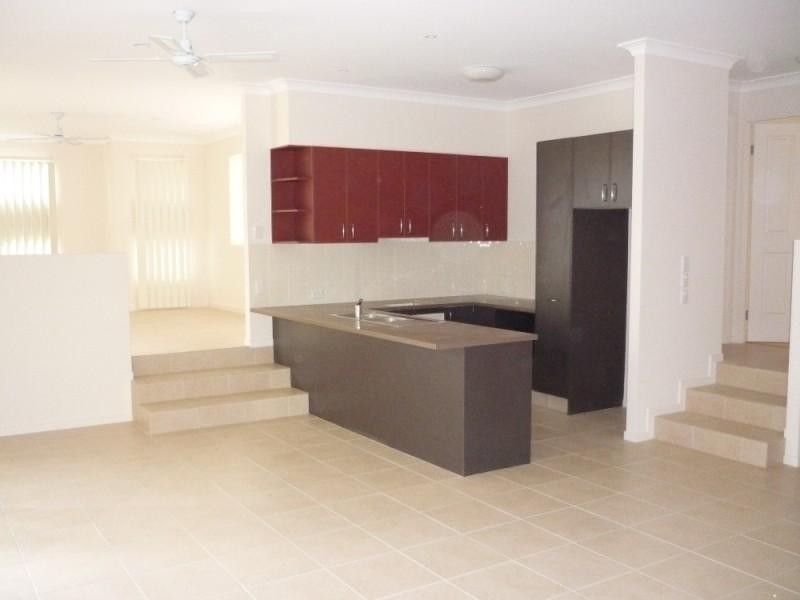 12 Berrimilla Lane COOMERA 4209, Coomera QLD 4209
