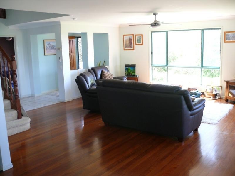 24 Wimbledon Way OXENFORD 4210, Oxenford QLD 4210