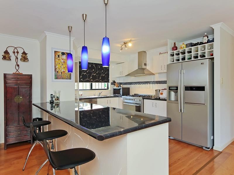 18 Fairbairn Court OXENFORD 4210, Oxenford QLD 4210