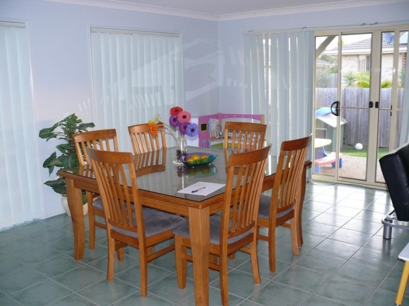 8 Nicola Way UPPER COOMERA 4209, Upper Coomera QLD 4209