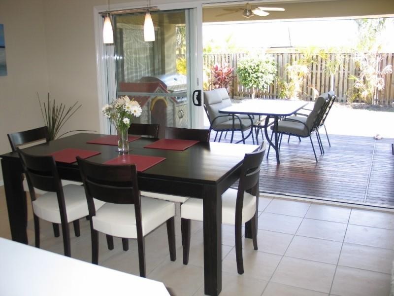 9 Villanova Avenue OXENFORD 4210, Oxenford QLD 4210