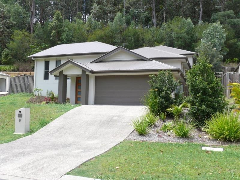 9 Lowe Court MAUDSLAND 4210, Maudsland QLD 4210