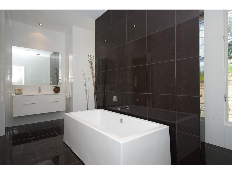 47 Ginger Rogers Road MAUDSLAND 4210, Maudsland QLD 4210