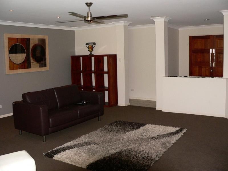 15 Pearson Close ARUNDEL 4214, Arundel QLD 4214
