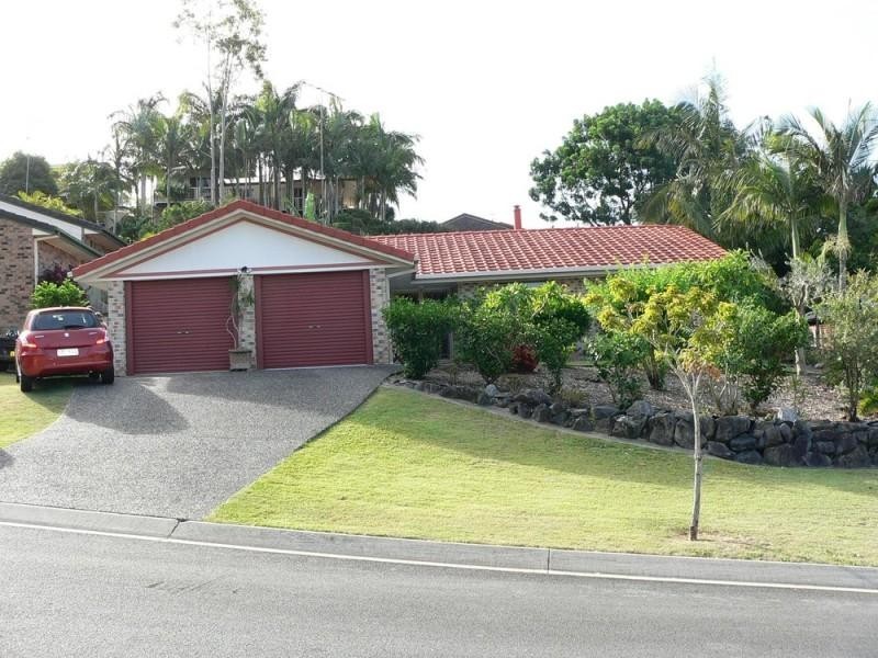 7 Avon Court PACIFIC PINES 4211, Pacific Pines QLD 4211