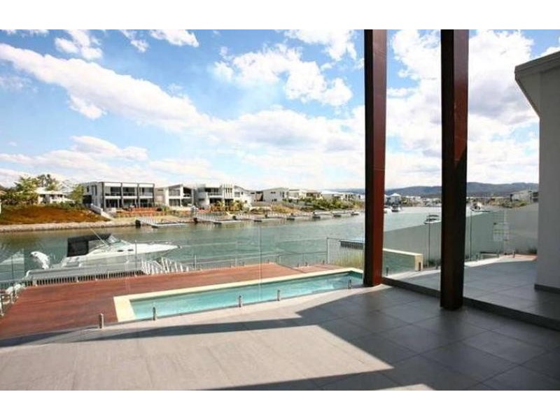 2 Quayside Drive HELENSVALE 4212, Helensvale QLD 4212