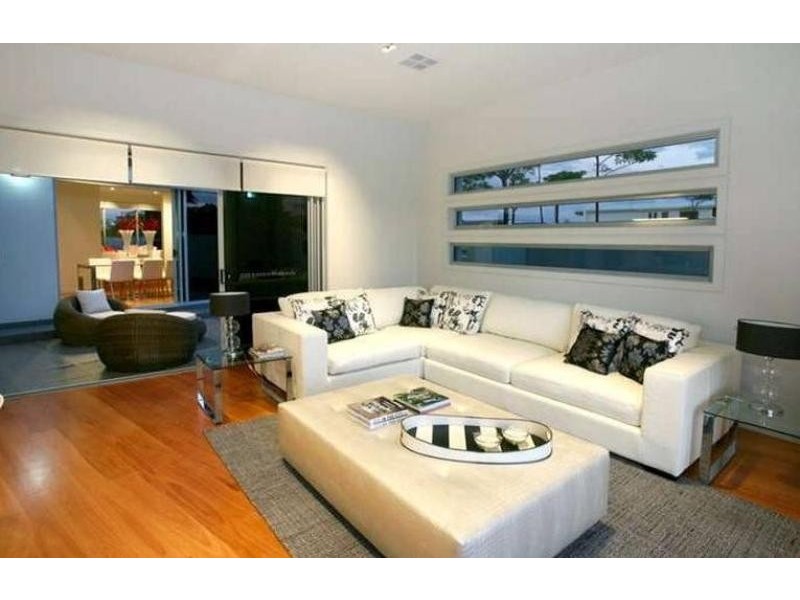 2 Quayside Drive HELENSVALE 4212, Helensvale QLD 4212