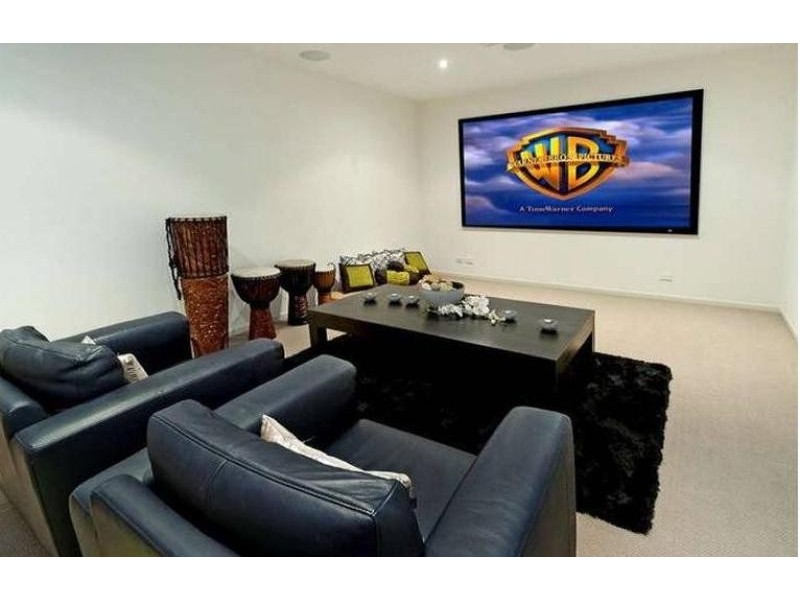 27 The  Close HELENSVALE 4212, Helensvale QLD 4212