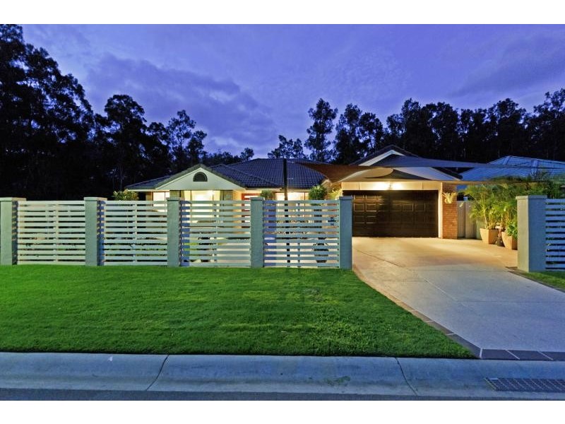 15 Waverley Park Close OXENFORD 4210, Oxenford QLD 4210