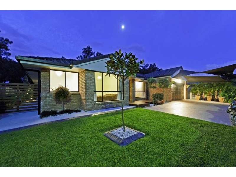 15 Waverley Park Close OXENFORD 4210, Oxenford QLD 4210