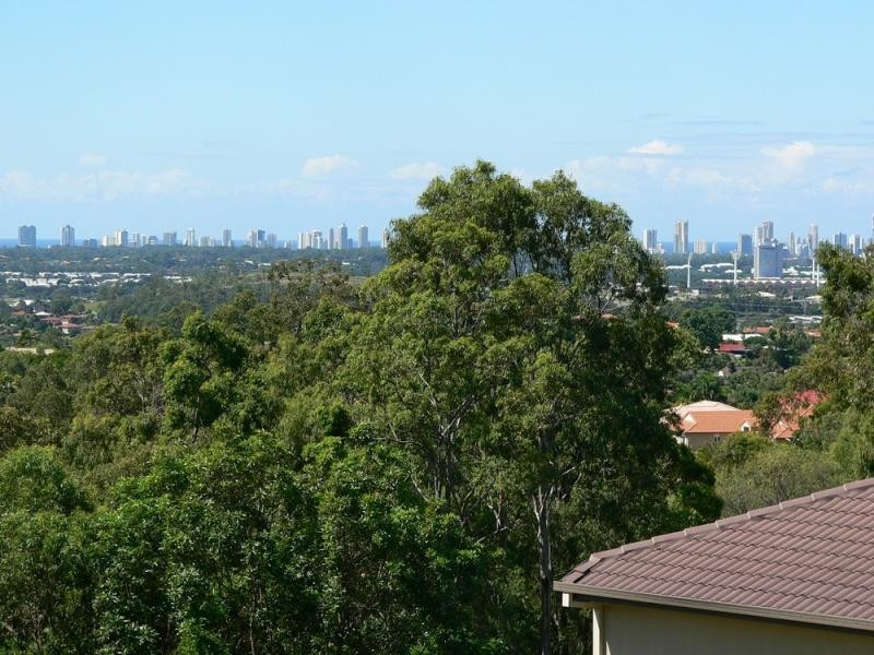 39 Tara Vista Boulevard HIGHLAND PARK 4211, Highland Park QLD 4211