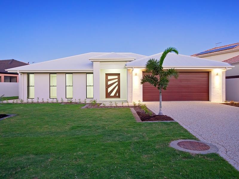 34 Calmwater Crescent HELENSVALE 4212, Helensvale QLD 4212
