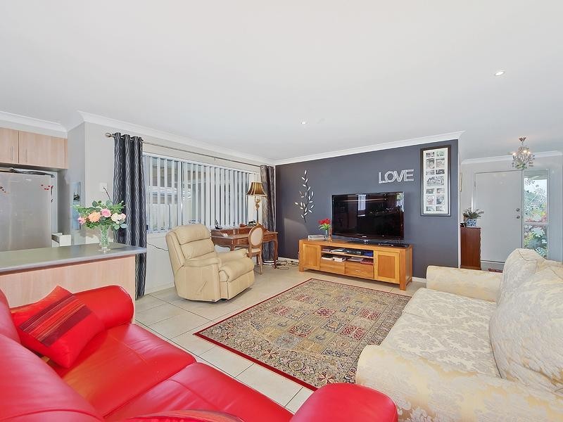 109 Treeline Circuit UPPER COOMERA 4209, Upper Coomera QLD 4209