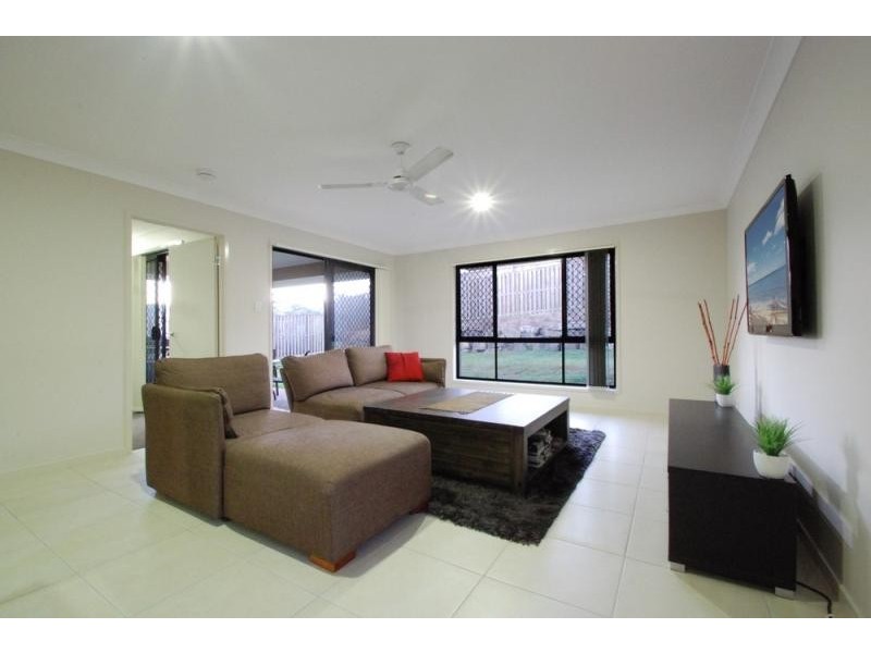 59 Manning Circuit PACIFIC PINES 4211, Pacific Pines QLD 4211