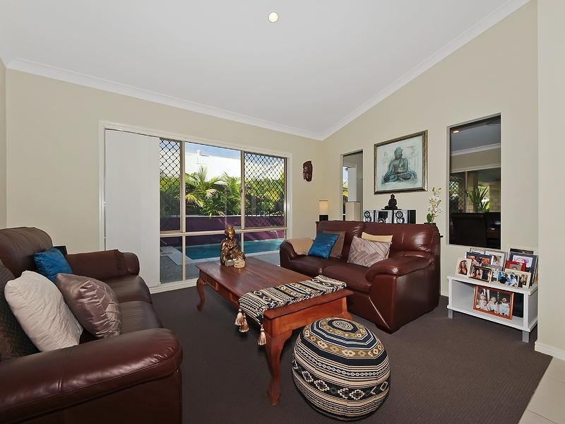 123 Wunburra Circuit PACIFIC PINES 4211, Pacific Pines QLD 4211